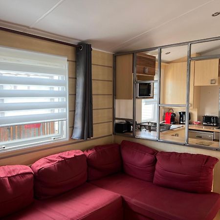 Mobilhome 4 Ca61 Vias Kültér fotó
