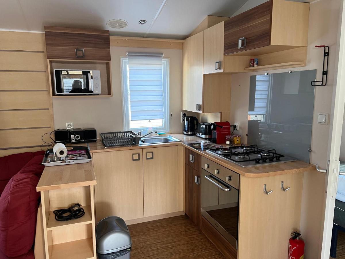 Mobilhome 4 Ca61 Vias Kültér fotó