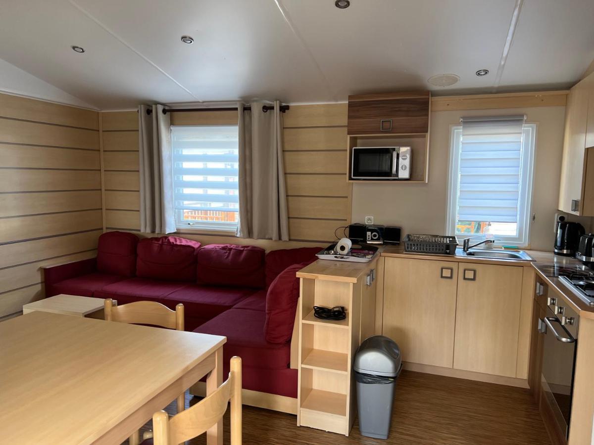 Mobilhome 4 Ca61 Vias Kültér fotó
